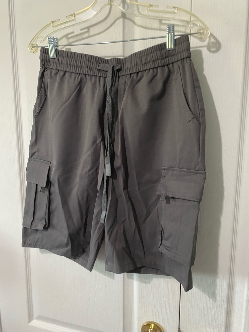 Men's Cargo Drawstring Shorts in Gray